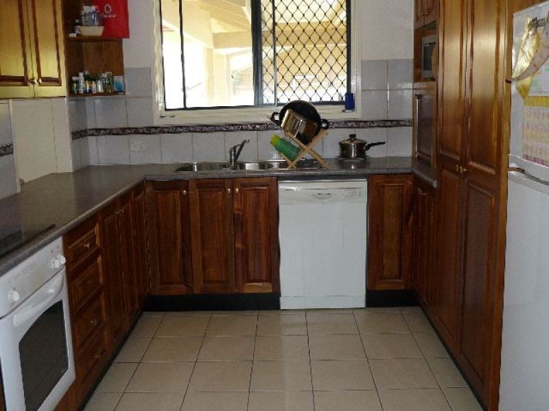 37 Redpath Street, Wishart QLD 4122