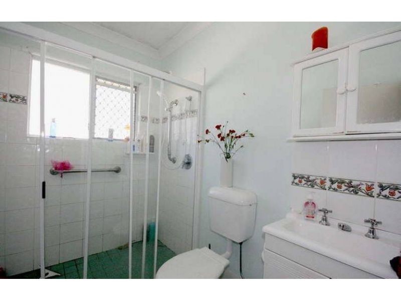 64 Pembroke Street, Carina QLD 4152