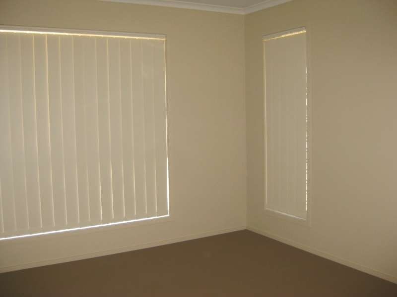 2, 2 Eve Court, Kallangur QLD 4503