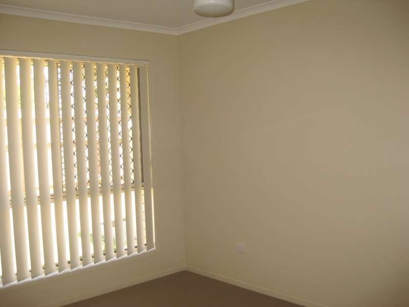 2, 2 Eve Court, Kallangur QLD 4503