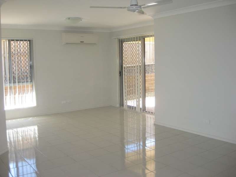 1, 3 Duncan Crescent, Joyner QLD 4500