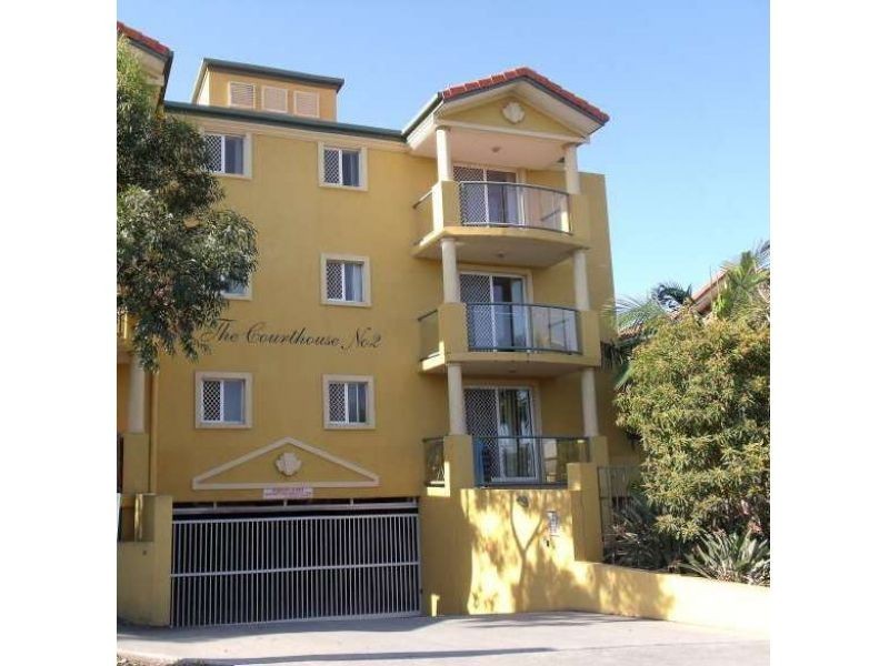 7/7-11 Johnston Street, Southport QLD 4215