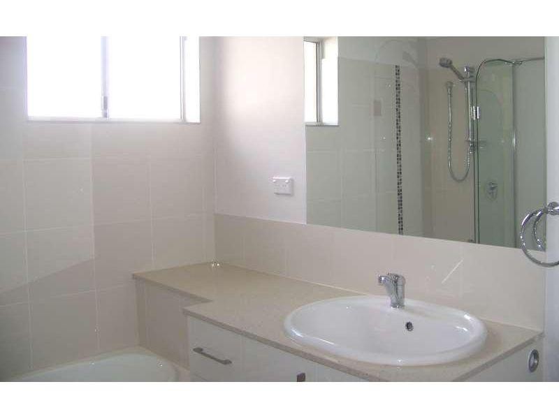 4/42 Rode Road, Wavell Heights QLD 4012