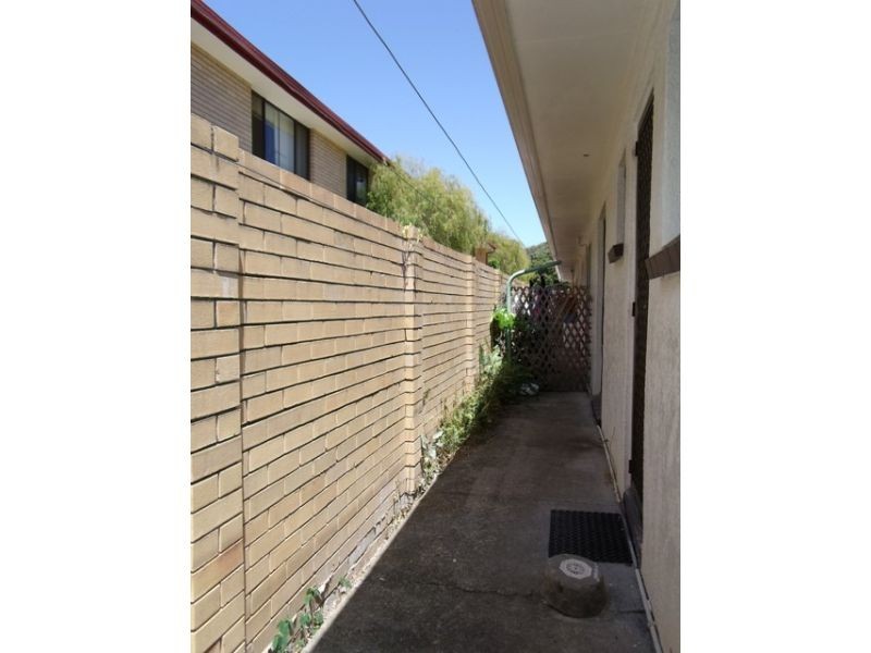 5/213 Scarborough Street, Southport QLD 4215