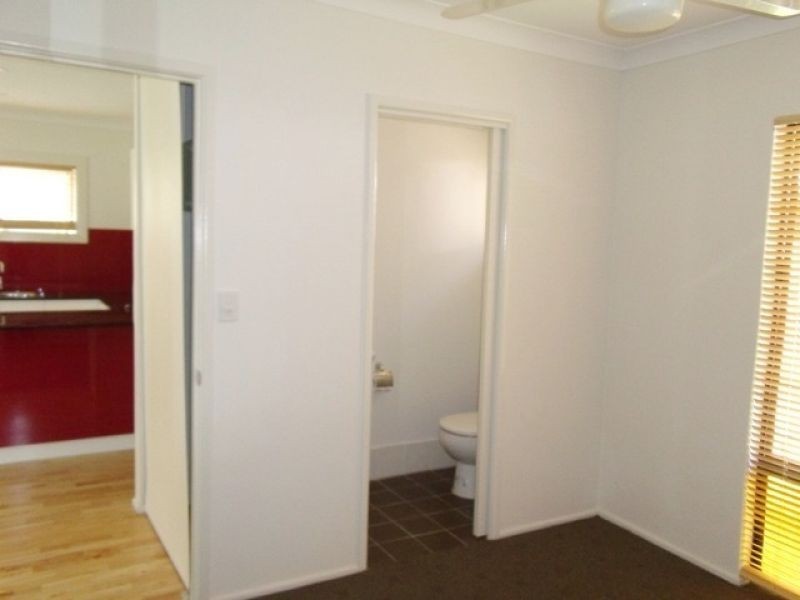 5/213 Scarborough Street, Southport QLD 4215