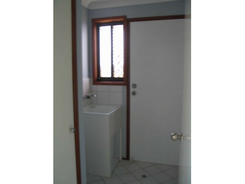 2, 11 Lloyd Street, Southport QLD 4215