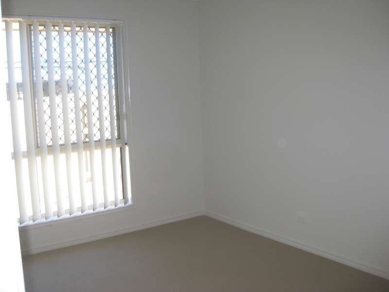 1, 1 Plover Court, Warner QLD 4500