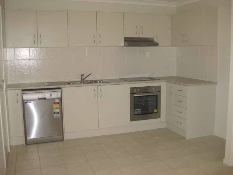 1, 1 Plover Court, Warner QLD 4500