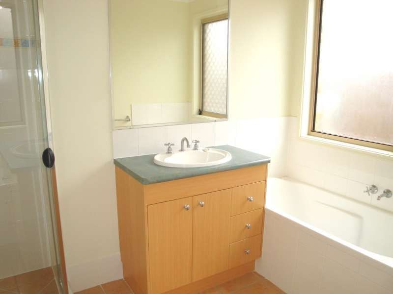 29 Jupiter Street, Springfield Lakes QLD 4300