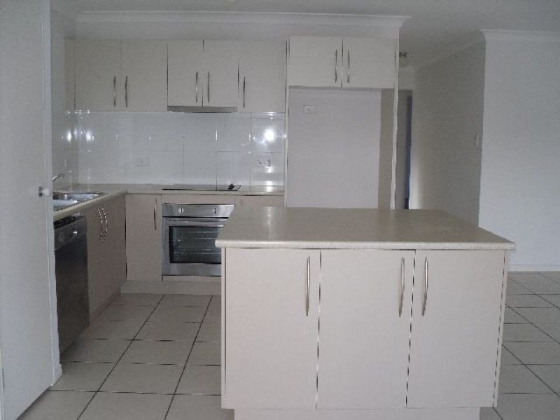 17 Griffen Place, Crestmead QLD 4132