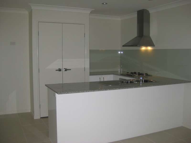 1/9 Hellcat Circuit, Bray Park QLD 4500