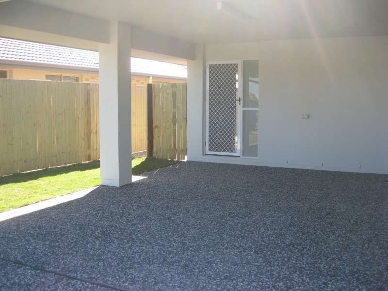 2, 9 Hellcat Circuit, Bray Park QLD 4500
