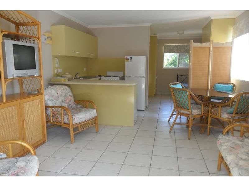 16, 46 Brighton Street, Biggera Waters QLD 4216