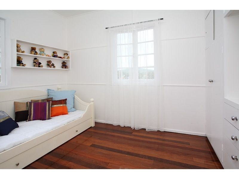 50 Kogarah Street, Tarragindi QLD 4121