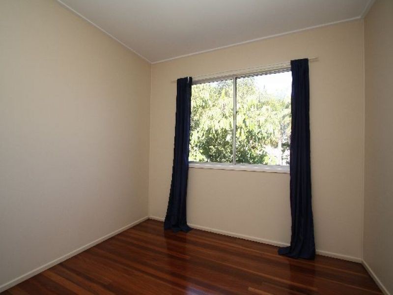 66 Ellen Street, Kingston QLD 4114