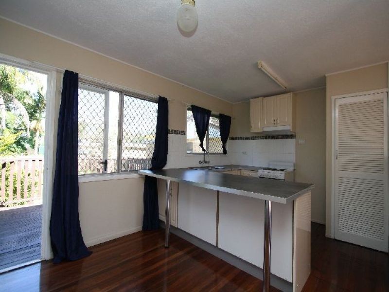 66 Ellen Street, Kingston QLD 4114
