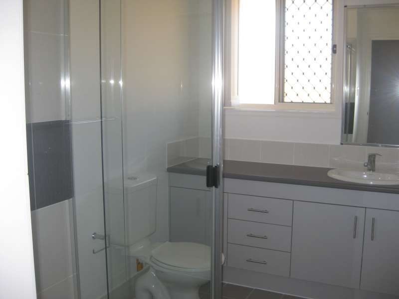 2/17 Koel Court, Warner QLD 4500