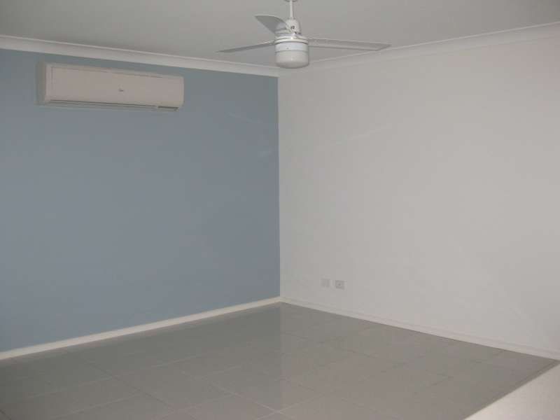 1, 17 Koel Court, Warner QLD 4500