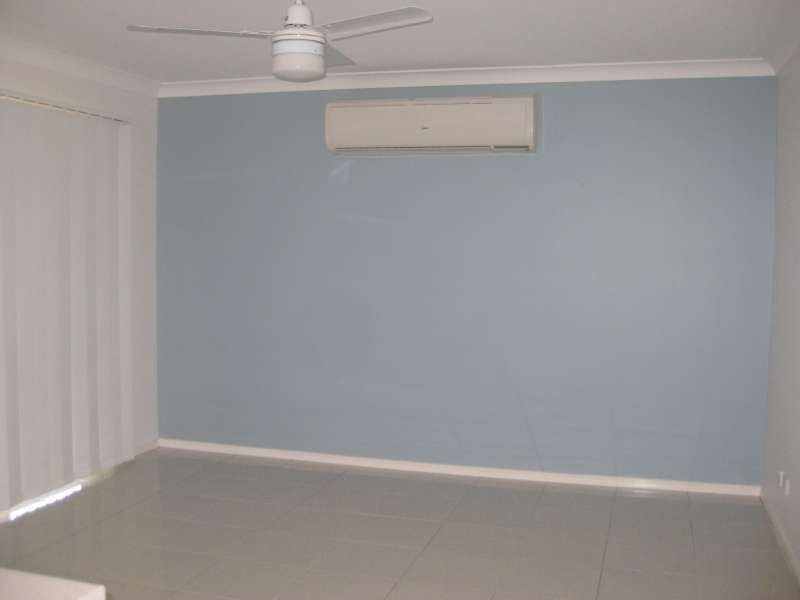 1, 17 Koel Court, Warner QLD 4500