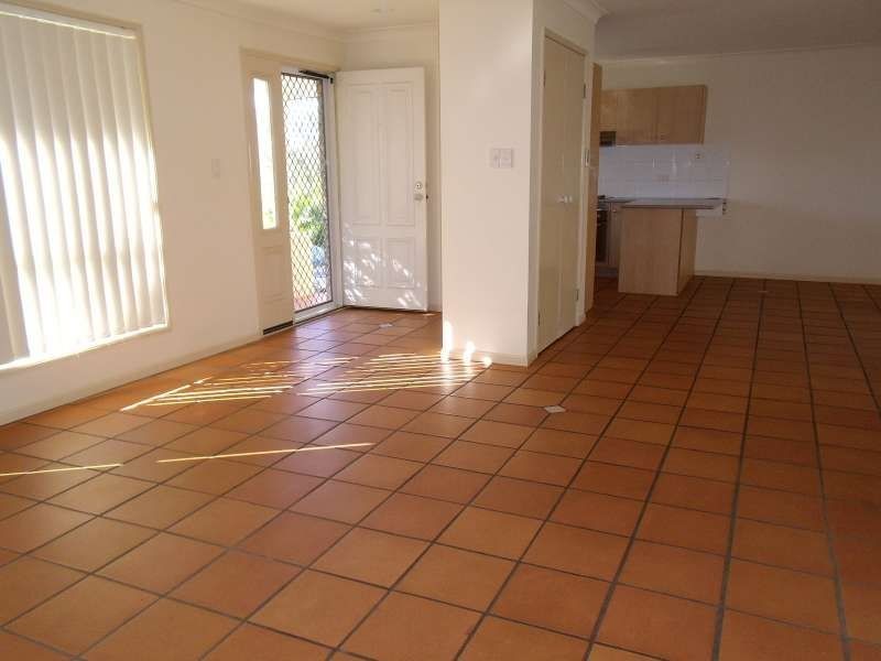 3/8 Rafter Place, Oxenford QLD 4210