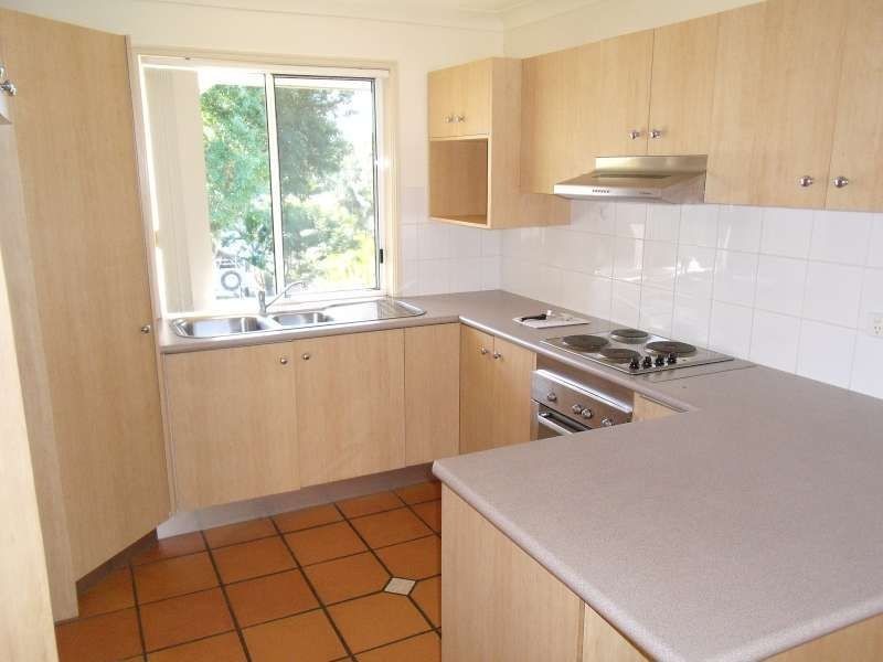 3/8 Rafter Place, Oxenford QLD 4210