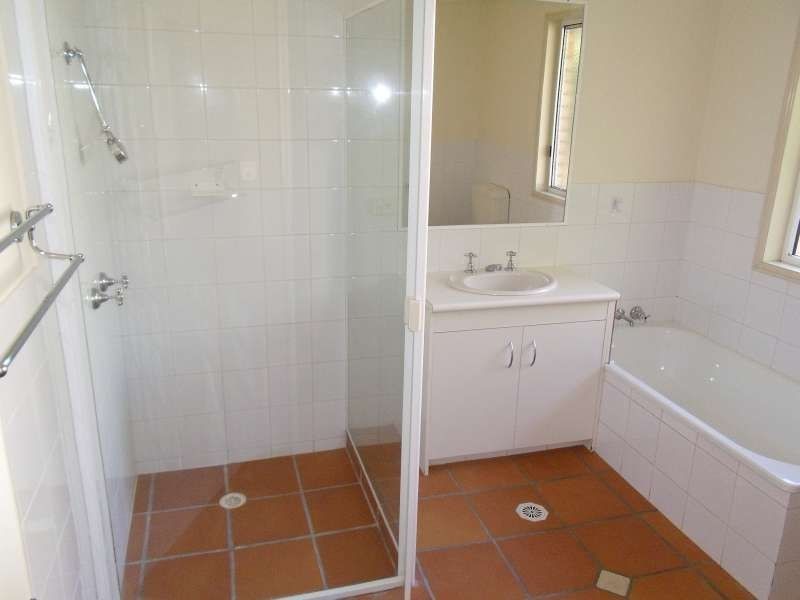 3/8 Rafter Place, Oxenford QLD 4210