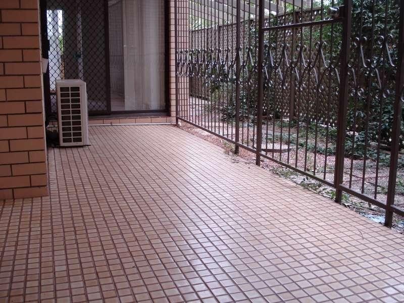 1/1 Pioneer Street, Toowong QLD 4066