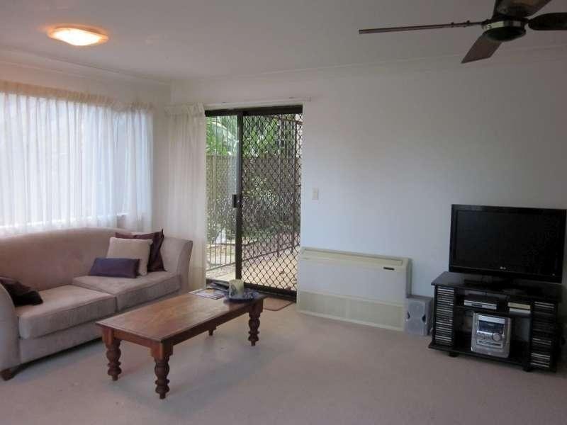 1/1 Pioneer Street, Toowong QLD 4066