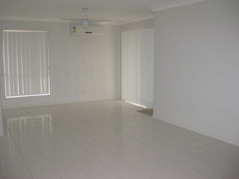 1/4 Morinda Court, Warner QLD 4500