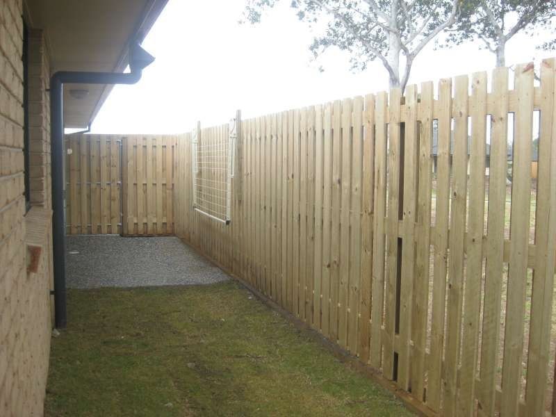 2, 43 Diane Parade, Kallangur QLD 4503