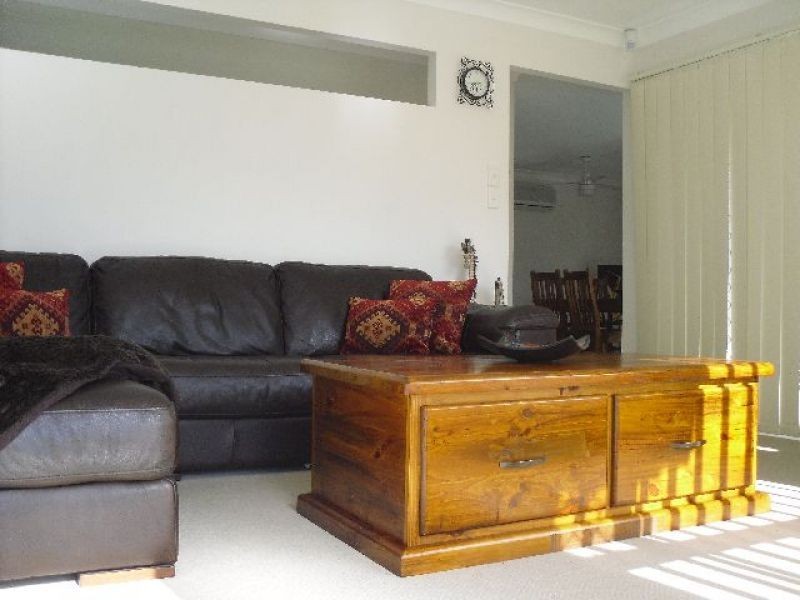 2 Tallis Street, Wakerley QLD 4154