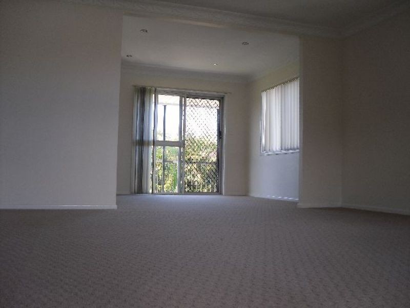 16B Glen Nevis Street, Mansfield QLD 4122