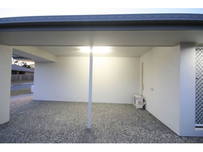 2/15 Wakeham Street, Kallangur QLD 4503