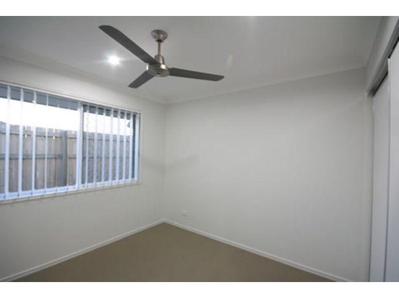 1/15 Wakeham Street, Kallangur QLD 4503