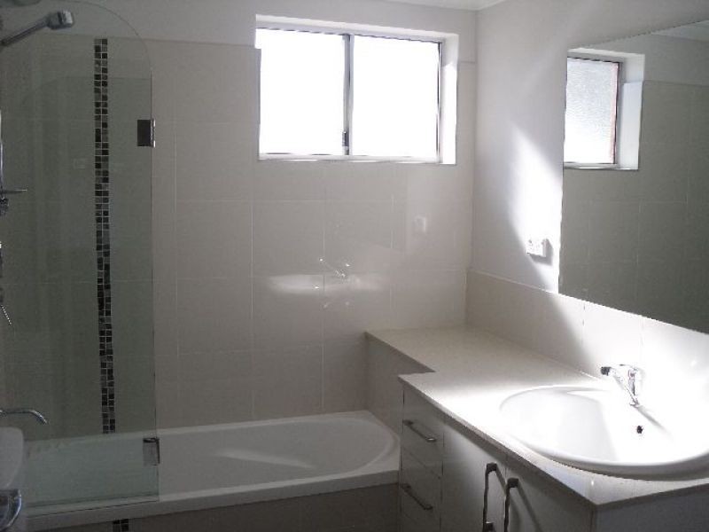 2/42 Rode Road, Wavell Heights QLD 4012