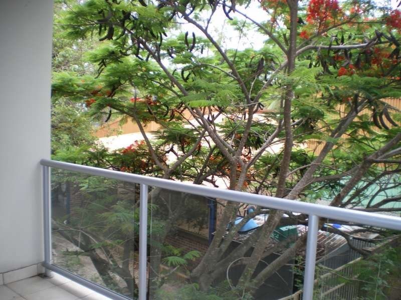 3, 5 Carey Lane, Southport QLD 4215