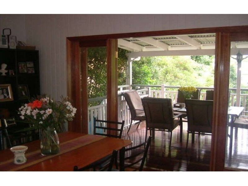 59 Peach Street, Greenslopes QLD 4120