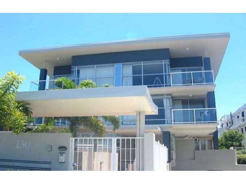 8/130 Marine Parade, Southport QLD 4215