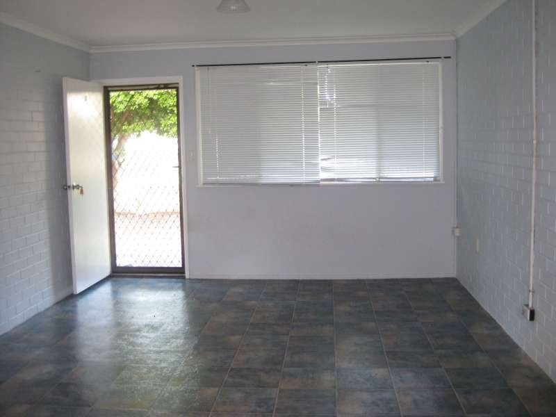 3/43 Mortimer Street, Caboolture QLD 4510