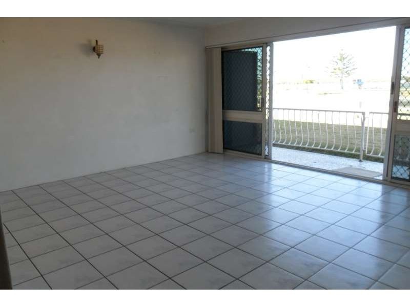 1, 402 Marine Parade, Biggera Waters QLD 4216