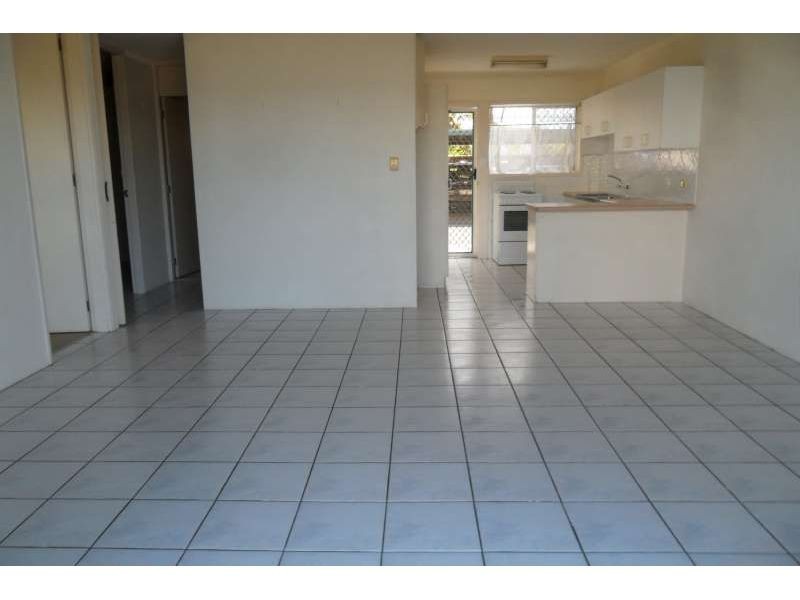 1, 402 Marine Parade, Biggera Waters QLD 4216