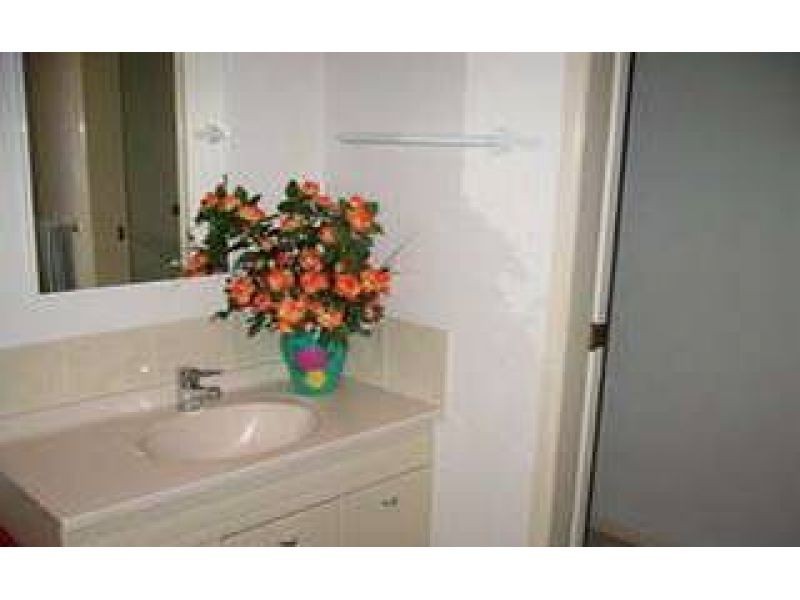 5 Evergreen Place, Redbank Plains QLD 4301