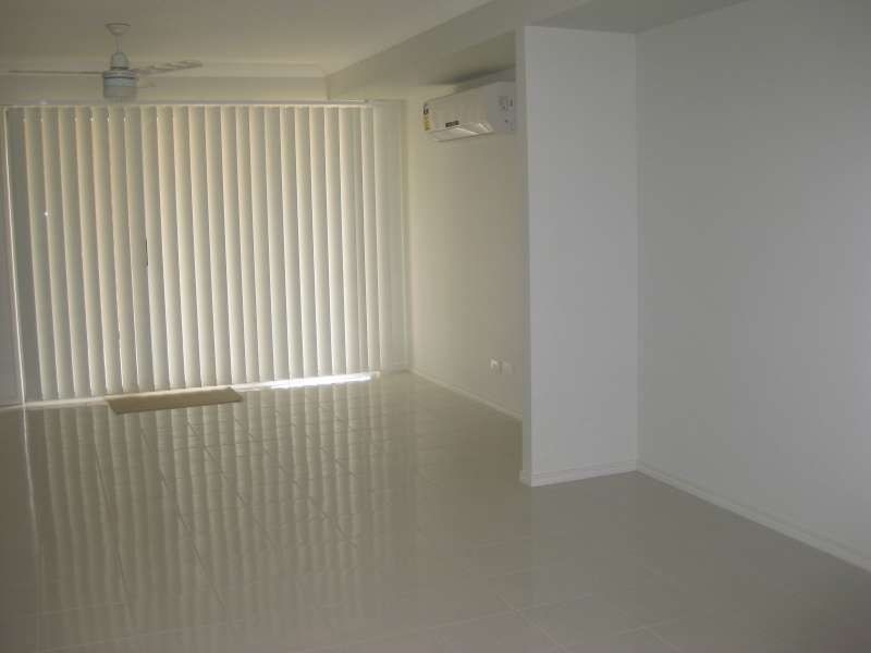 1, 71A Baker Street, Bray Park QLD 4500