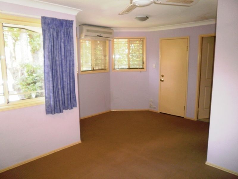 2/50 Pohlman Street, Southport QLD 4215
