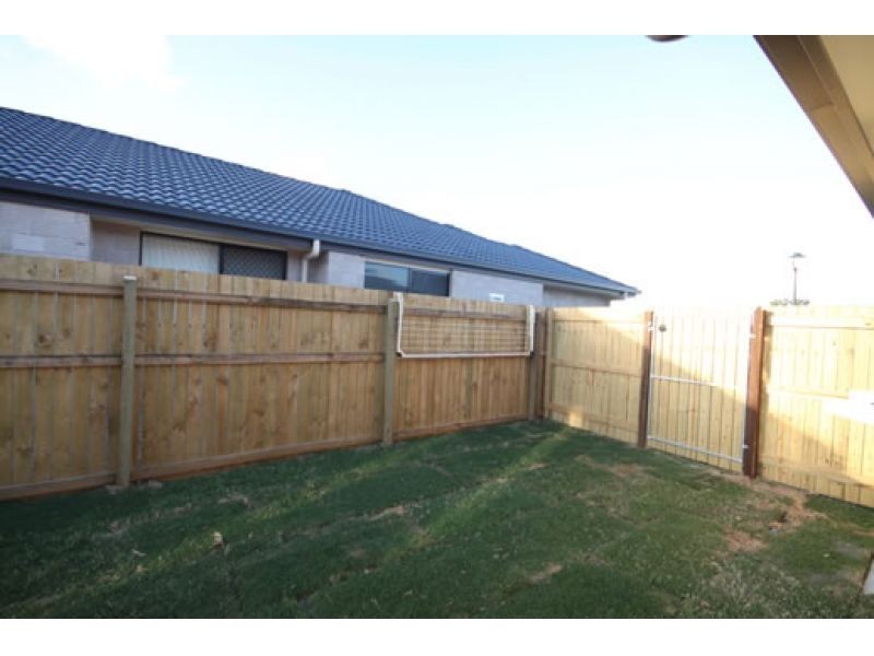 1, 16 Hellcat Circuit, Bray Park QLD 4500