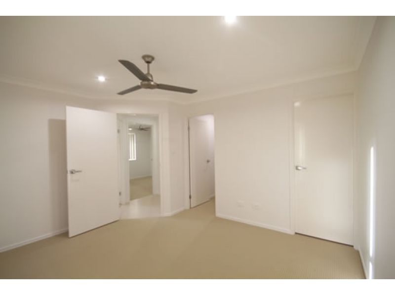 1, 16 Hellcat Circuit, Bray Park QLD 4500