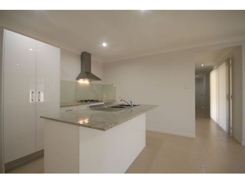 1, 16 Hellcat Circuit, Bray Park QLD 4500