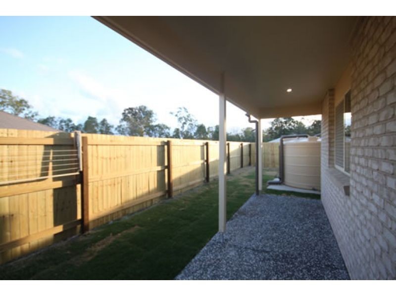 2/16 Hellcat Circuit, Bray Park QLD 4500