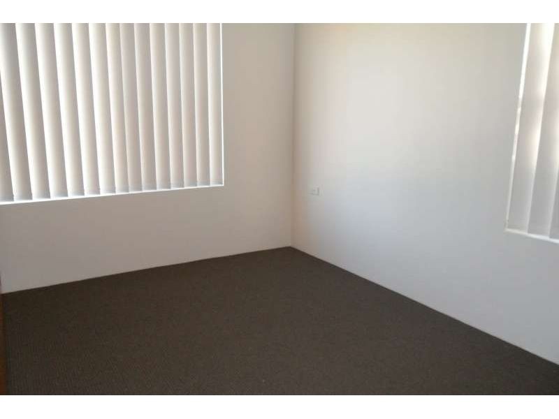 25, 164 High Street, Southport QLD 4215