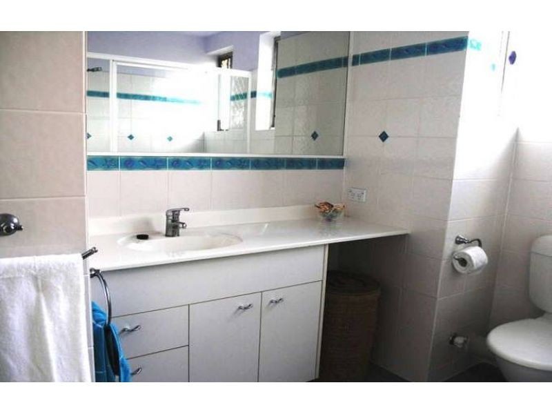 4/83 Rialto Street, Greenslopes QLD 4120